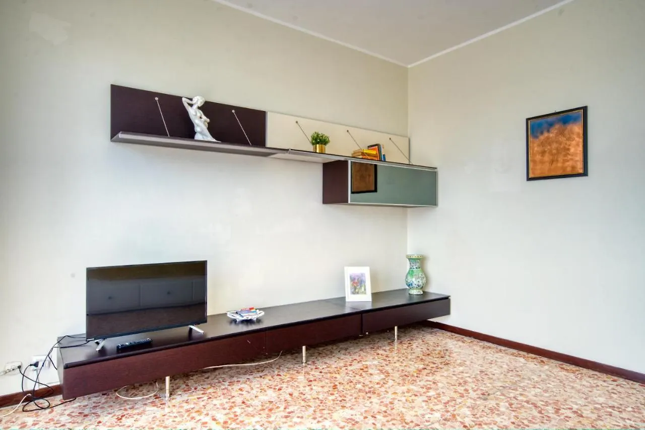 Apartman Caseospitali - Casa Luce, A Due Passi Dal San Raffaele Vimodrone